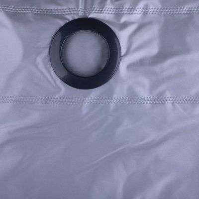 Cortina Blackout PlastLeo 1,40x1,40m Cinza com Ilhós Pvc