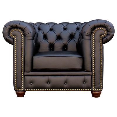Poltrona Chesterfield com Pés Madeira Couro Preto