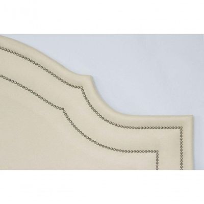 Cabeceira Casal Luxo 140x60 Suede Off White Tachas Prata