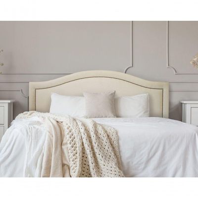 Cabeceira Queen Curva Luxo 160x60 Suede Off White - Tachas Prata
