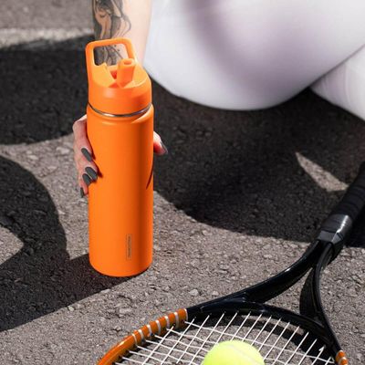 Garrafa Térmica com Canudo 650ml Tramontina Laranja Squeeze Aço Portátil