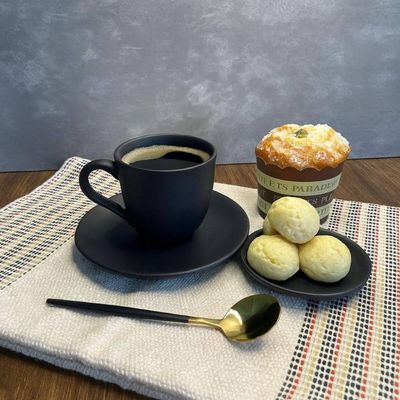 Xícara de Café 120ml Com Pires Orgânico Cerâmica Preto Matte Porto Brasil