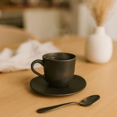 Kit 12 Xícaras de Café 120ml Com Pires Orgânico Cerâmica Preto Matte Porto Brasil Sushi