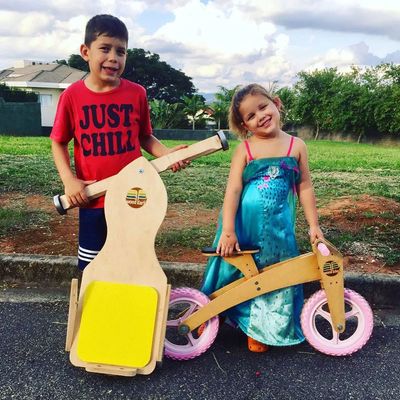 Woodkart - Carrinho de Rolimã em Madeira - Camará
