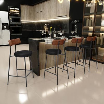 Kit 04 Banquetas Baixa Cozinha Sala Jantar Bancada Milão L02 Couríssimo Marrom Preto - Lyam Decor