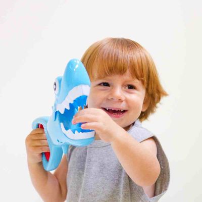 Brinquedo de Banho Tubarão Pega Peixinhos 11396 Buba