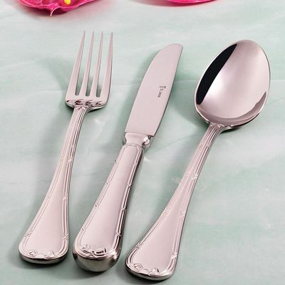 Faqueiro em prata com estojo Saint James Croise 101 peças: Requinte e design clássico para sua mesa