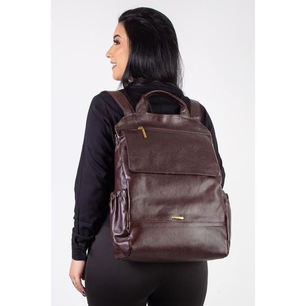 Mochila antifurto de couro liso Suzana Preto Mochila antifurto de couro liso Suzana Preto