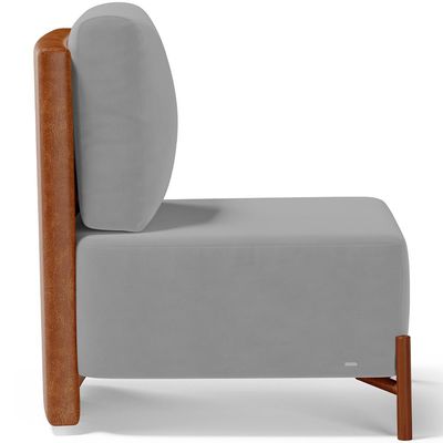 Poltrona Decorativa Sala Estar Living Pés Madeira Hungria L02 Couríssimo Camel Suede Cinza - Lyam