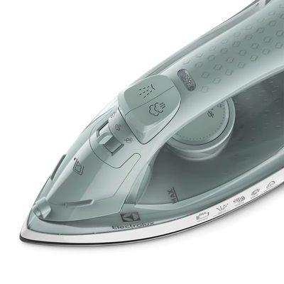 FERRO ELECTROLUX DE PASSAR ROUPA A VAPOR E A SECO EFFICIENT VAPOR VERTICAL 127V ESI11
