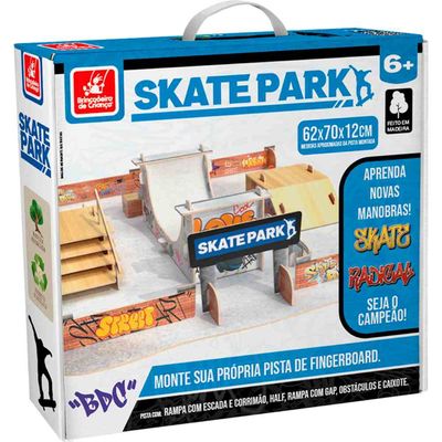 Pista Skate de Dedo - Skate Park - Brincadeira de Criança