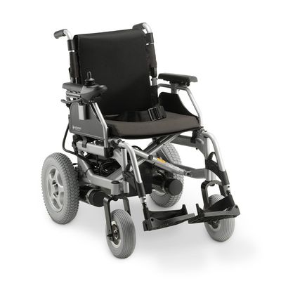Cadeira de Rodas Motorizada em Alumínio Dobrável até 135 Kg Assento de 45 cm D1000 Dellamed Prata
