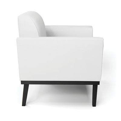 Poltrona Base de Madeira Fixa Preto Marisa Corino Branco