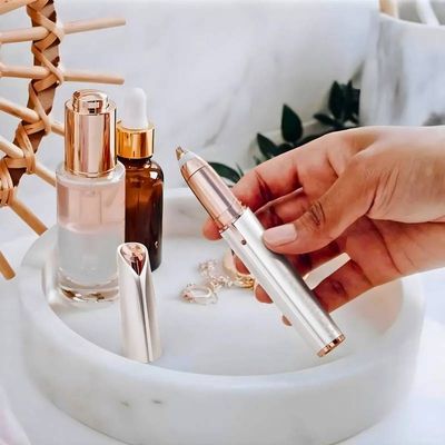 Caneta Depiladora Branca Recarregável para Sobrancelhas USB