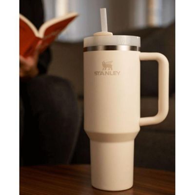Copo Com Canudo Stanley Quencher 1.18l Cream