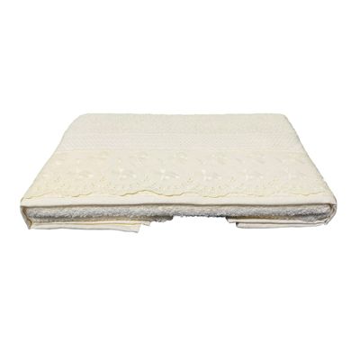 Toalha de Banho Melody com Renda Naira Bouton Fendi