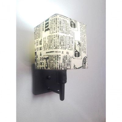 Arandela Quadrada Vivare Md-2019 Com Interruptor Cúpula Em Tecido - Bivolt Preto-ny-jornal 127-220v