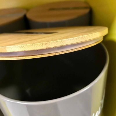 Conjunto 2 Latas Porta Mantimentos Biscoitos e Açúcar Tampa em Bambu Haus Concept Canister