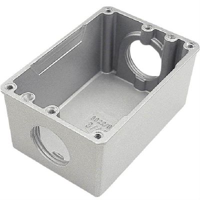 Caixa Para Piso 4x2 Fechada E Baixa - 56120010 - Tramontina Caixa P-piso 4x2 Baixo Fechado 56120-010