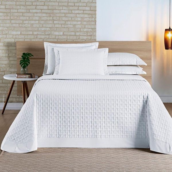 17574373579000 17574373579000