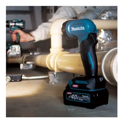Lanterna De Led 40v Sem Bateria Sem Carregador Ml001g Makita