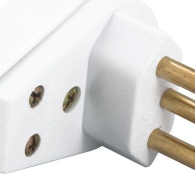 Plugue Angular 2p+t 20a 250 Volts Branco - 57402111 - Tramontina