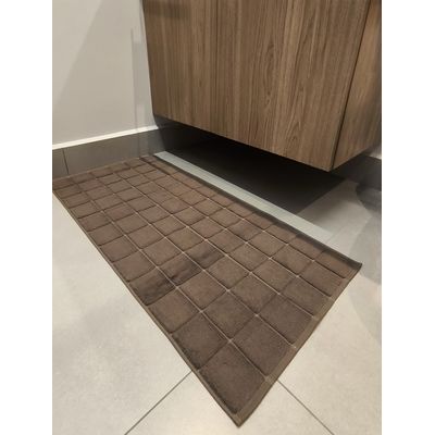Toalha Piso Delicatta 50x100cm Teka Marrom Escuro