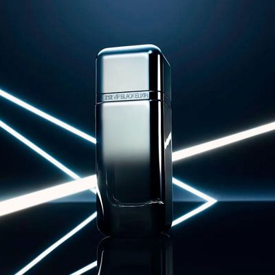 Carolina Herrera 212 Vip Black Elixir Eau De Parfum - Perfume Masculino 100ml