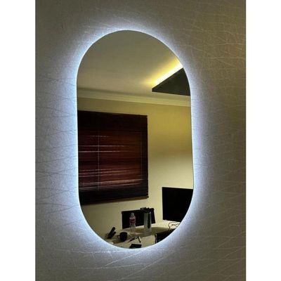 Espelho Brillare Orgânico Oval Grande Com LED 80x50cm Lapidado À Pilha Ou Fonte Branco Frio Fonte