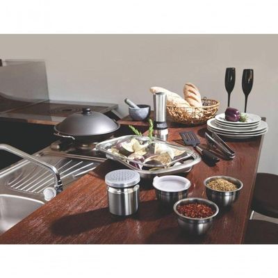 Porta Queijo Ralado Tramontina Utility Em Aço Inox Com Tampa De Plástico