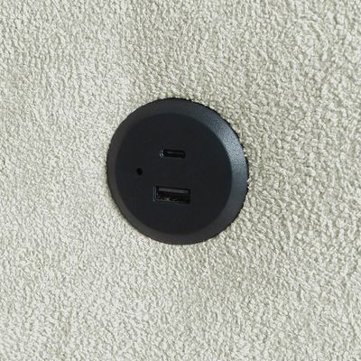Sofá 4 Lugares Retrátil e Reclinável com USB Absoluto Linho Verde