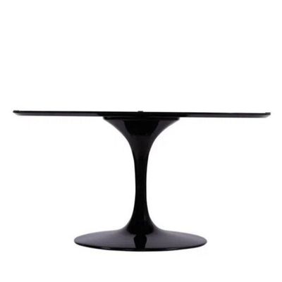 Base de Mesa Saarinen Oval Para Tampo Preto.
