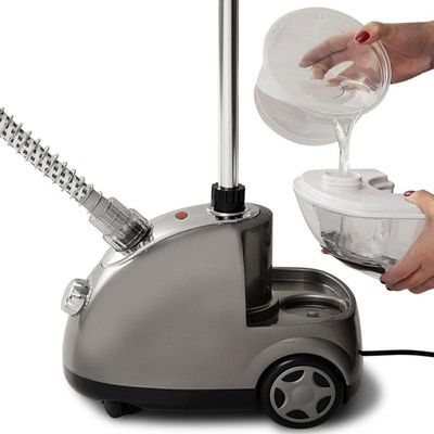 Passadeira De Roupas A Vapor 1,5 Litros Suggar 220V