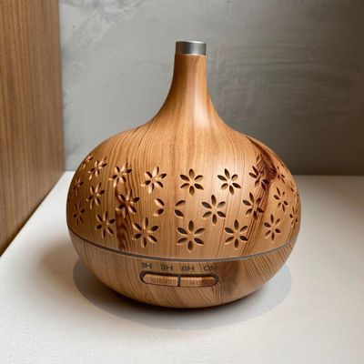 Umidificador Aromatizador Purificador De Ar Aroma Difusor Luz Led Controle Remoto Cuia Flores Marfim