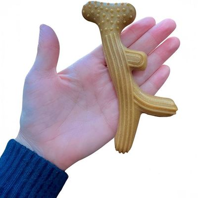 Brinquedo Mordedor Saborizado Aromatizado Para Cachorro Formato Galho
