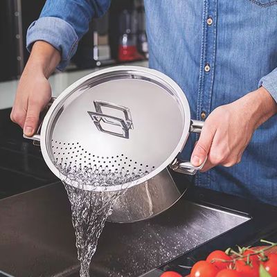 Espagueteira Tramontina Brava em Aço Inox com Fundo Triplo 24 cm Inox