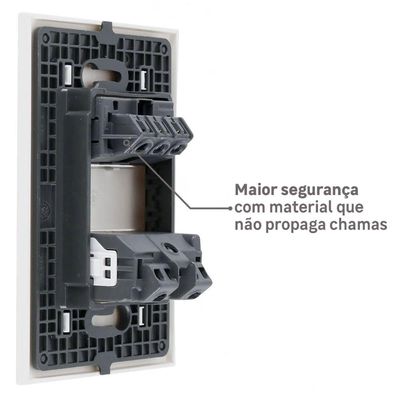Interruptor Simples De 10 Ampères E Tomada 2p+t De 20 Ampères 4x2 Branco - 615073bc - Pial Plus