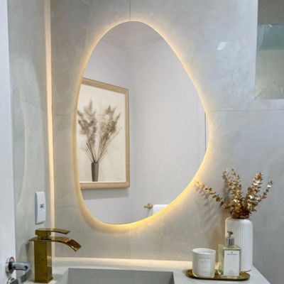Espelho Orgânico Com LED À Pilha Ou Fonte Decorativo Quente A Pilha 51x80