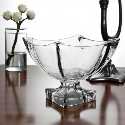 Centro de mesa em cristal com pé L'Hermitage Noble 20,8x18,5cm: Brilho e elegância para sua decoração