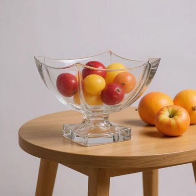 Centro de mesa em cristal com pé L'Hermitage Noble 20,8x18,5cm: Brilho e elegância para sua decoração