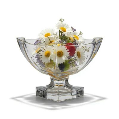 Centro de mesa em cristal com pé L'Hermitage Noble 20,8x18,5cm: Brilho e elegância para sua decoração