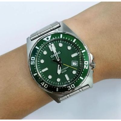Relógio Casio Masculino Ref: Mtd-135d-3avdf Esportivo Prateado