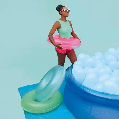 Boia Inflável Infantil Neon Com 76cm Cores Sortidas - 1827 - Mor Boia Inflável Infantil Neon Com 76cm - 1827 - Mor
