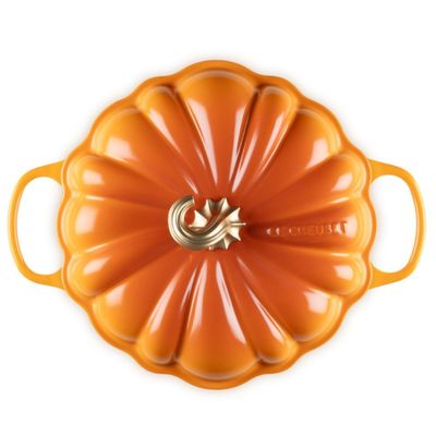 CAÇAROLA LE CREUSET ABOBORA SIGNATURE 28CM PEGADOR DOURADO MARRONIER 21338283502441