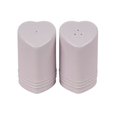 SET LE CREUSET SALEIRO E PIMENTEIRO CORAÇÃO EM CERÂMICA 130ML ROSA SHALLOT 89373130600003