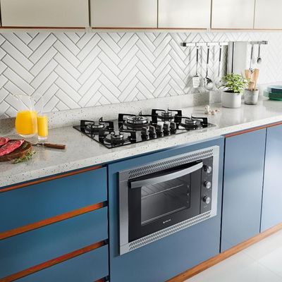 Forno De Embutir Elétrico Preto 44L Com Grill Atlas UTop127V