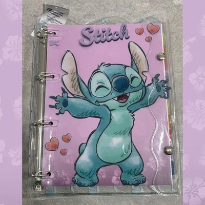 CADERNO ARGOLADO UNIVERSITÁRIO STITCH PVC CRISTAL 5318 - DAC