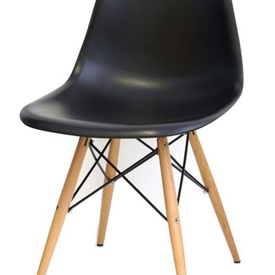 Kit 02 Cadeiras Decorativas Eiffel Charles Eames F03 Preto com Pés de Madeira - Lyam Decor