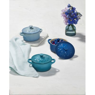 MINI COCOTTE SUNFLOWER LE CREUSET EM CERÂMICA 10CM 250ML AZUL MARSEILLE