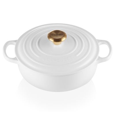 PANELA SAUTEUSE LE CREUSET SIGNATURE 24CM COM PEGADOR DOURADO BRANCO 21198240101441